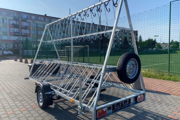 PRZYCZEPA DO TRANSPORTU ROWERÓW (1)