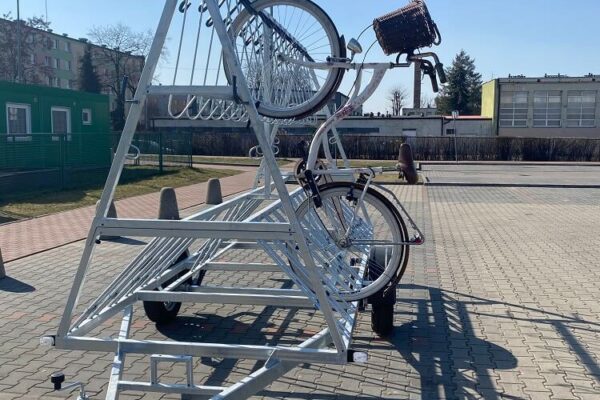 PRZYCZEPA DO TRANSPORTU ROWERÓW 3 (1)
